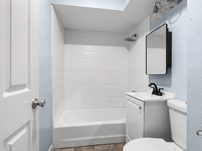 625 Welty Ave — Photo 4