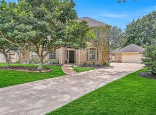 1402 Pine Meadow Ct, Pearland, TX 77581