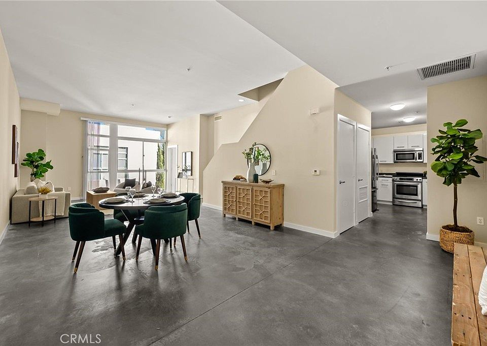 1st image of 238 S Arroyo Pkwy Unit 401