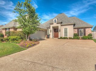 10021 Somerset Ln, Shreveport, LA 71106