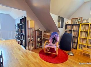 11 Evergreen Ave #3, Somerville, MA 02145