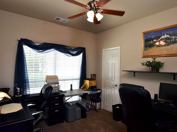 5th image of 10806 Saint Annes Dr