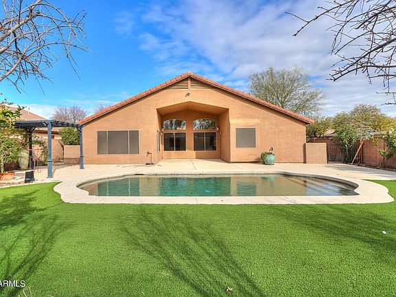 2nd image of 42151 W CHISHOLM Drive