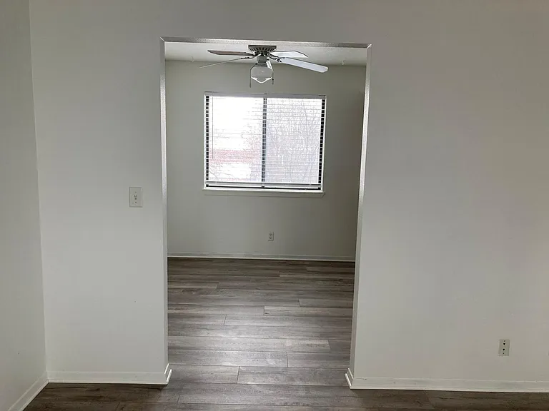 1759 Sewell Dr #4 — Photo 6