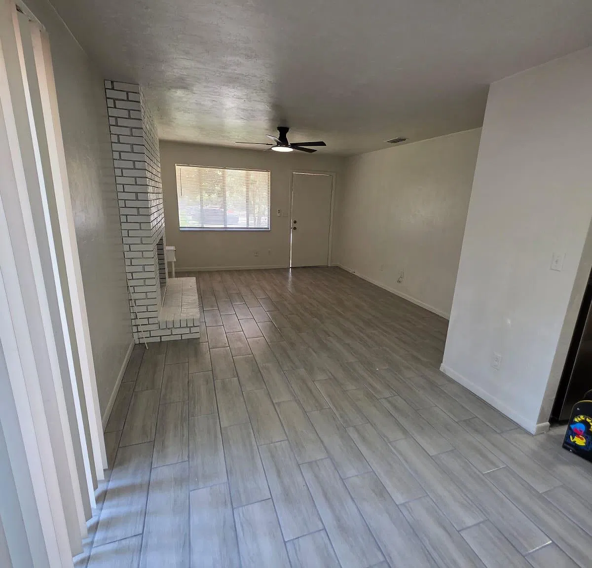 2 bed, 884 sqft, $1,300 — Photo 3