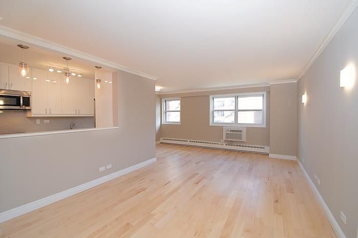 1st image of 122 Ashland Pl APT 9B