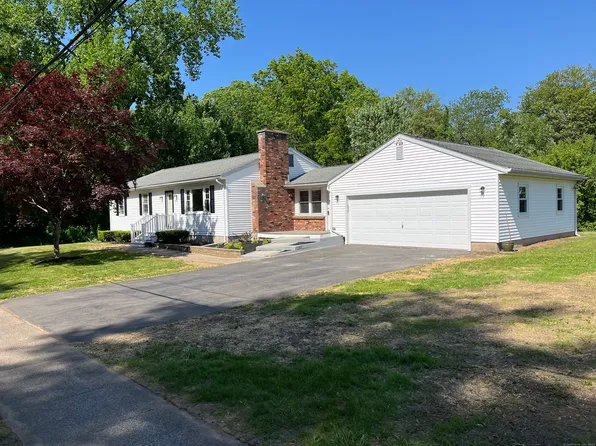 301 STILLWELL Drive, Plainville, CT 06063