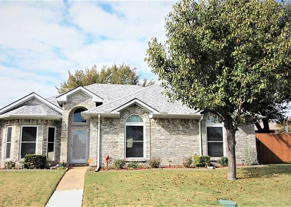 1st image of 2709 Austin Dr