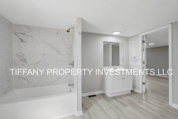 1113 Remington Dr — Photo 17