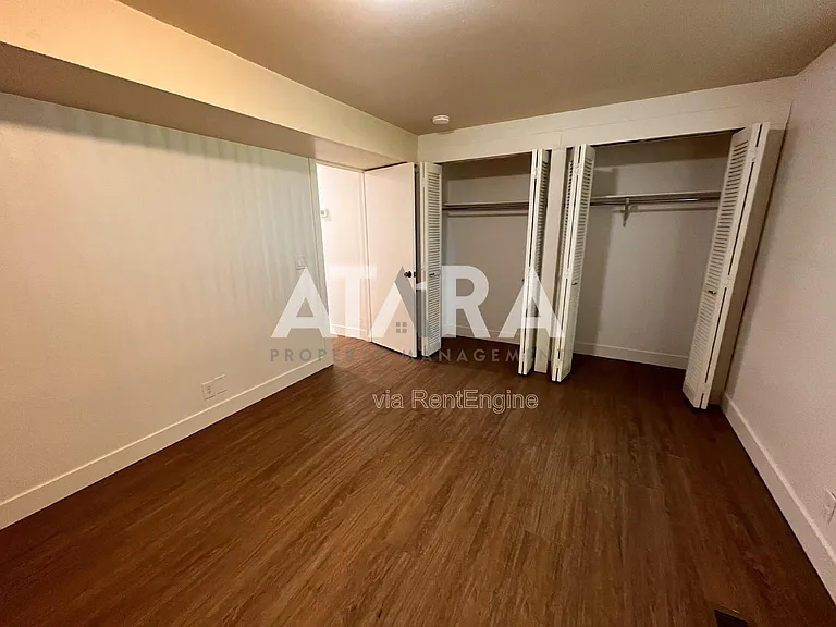 2141 S 2060 E — Photo 20