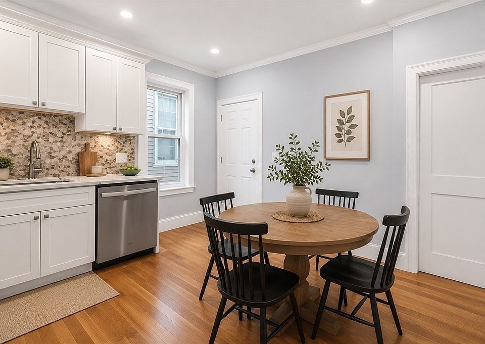 1st image of 29 East St APT 2