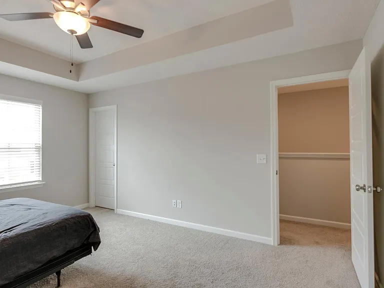 4333 Doral Dr — Photo 17