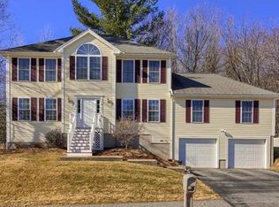 10 Morningside Dr, Haverhill, MA 01832