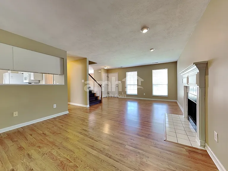 6937 Cherry Grove Rd — Photo 5