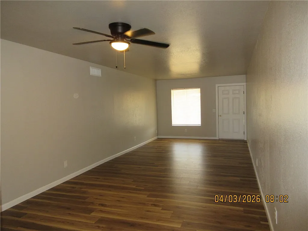 Building Photo - 1755 E Gordon Dr #3
