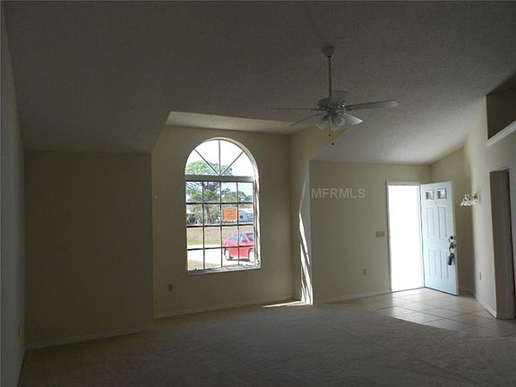 4th image of 1730 Walden Ct