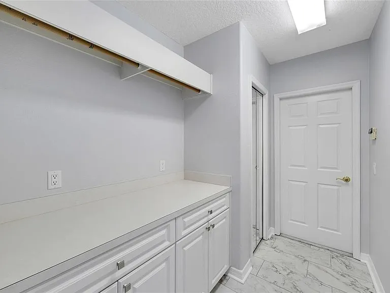 17904 Cachet Isle Dr — Photo 37