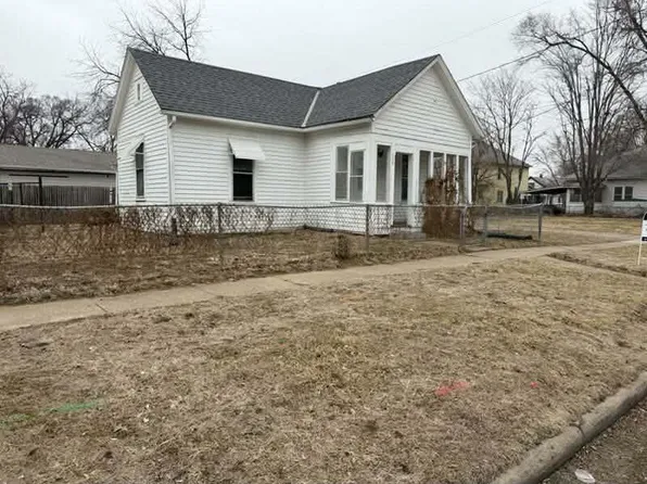 508 N 9th St, Council Bluffs, IA 51503