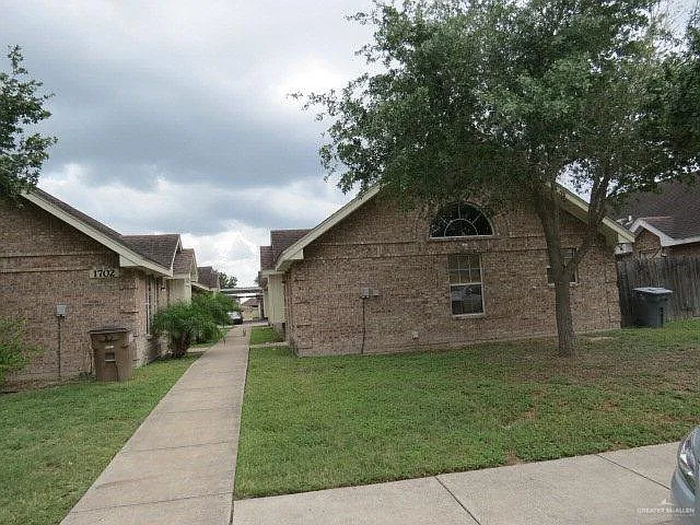 1702 Orlando St #B — Photo 12
