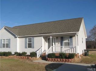 111 Parrish Farm Ln, Benson, NC 27504