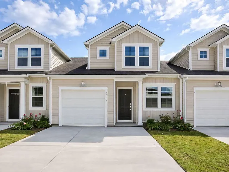 612 Heron Creek Way — Photo 1