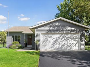 7624 112th Ave N, Champlin, MN 55316
