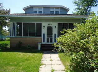 315 4th St SW, Red Lake Falls, MN 56750