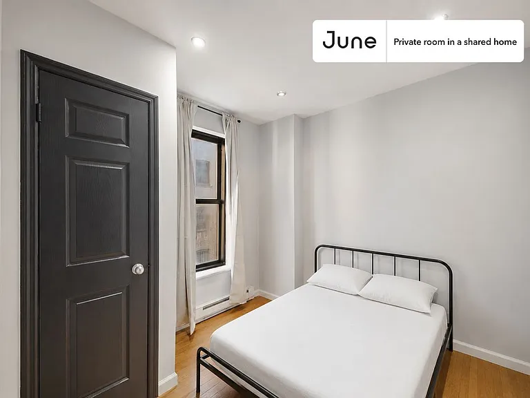 225 W 109th St #D — Photo 1