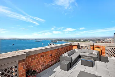 Rented by New York Residence