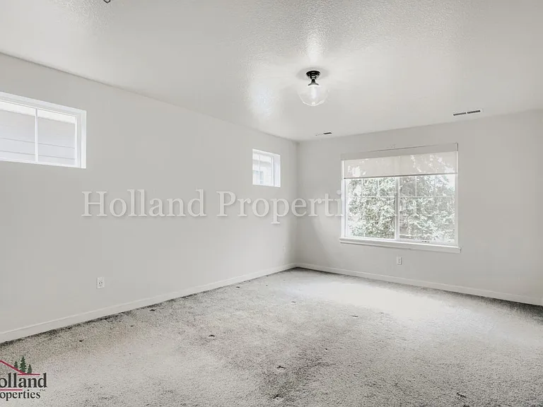 4352 SE Lone Oak St — Photo 17