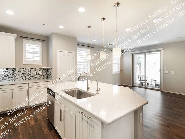 4626 E Tierra Buena Ln — Photo 13