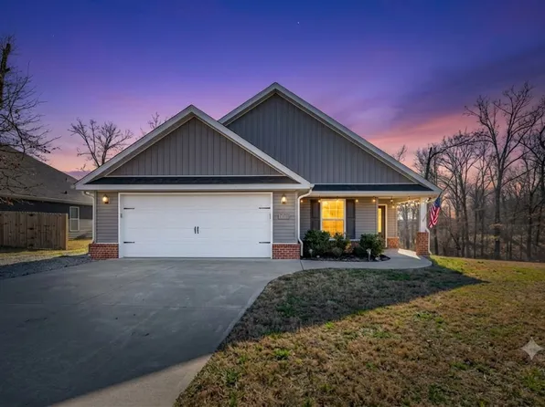 281 Kinross Dr, Bella Vista, AR 72715