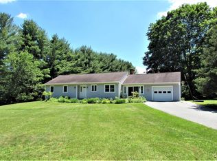 57 San Souci Dr, Pawling, NY 12564