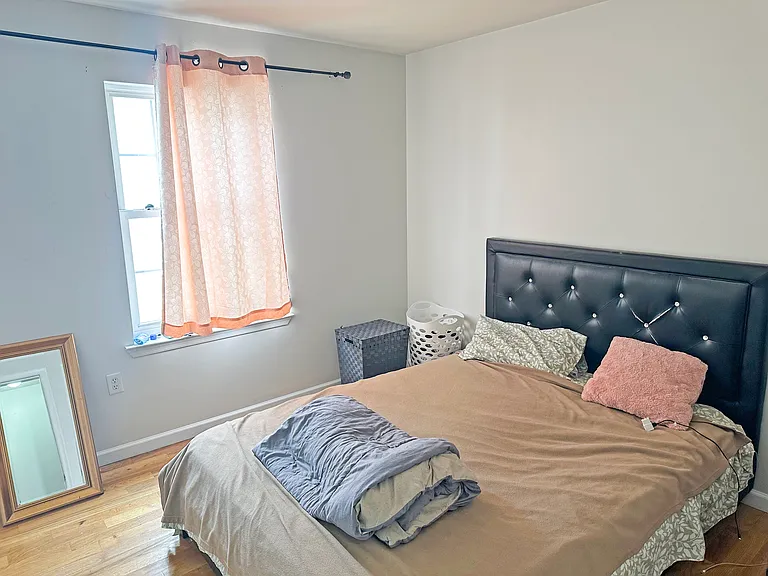 328 Broadway #2 — Photo 5