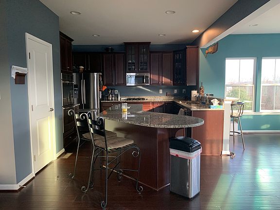 3rd image of 1408 Idlewild Blvd