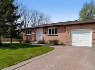 821 Bridle Path Cres, Kingston, ON K7P 1P8