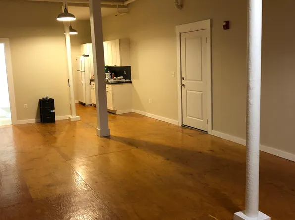 141 Grinnell St #7B, New Bedford, MA 02740