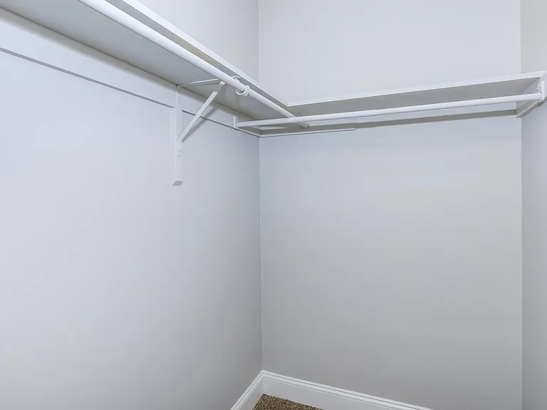 SPACIOUS WALK-IN CLOSETS