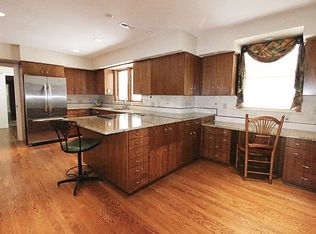 2305 Tinkham Rd, Akron, OH 44313