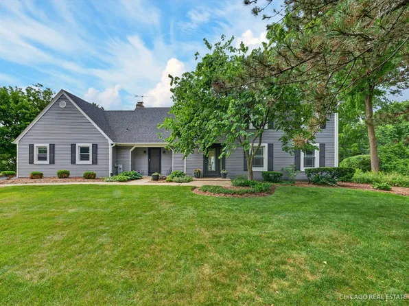 1125 W Wood St, Palatine, IL 60067