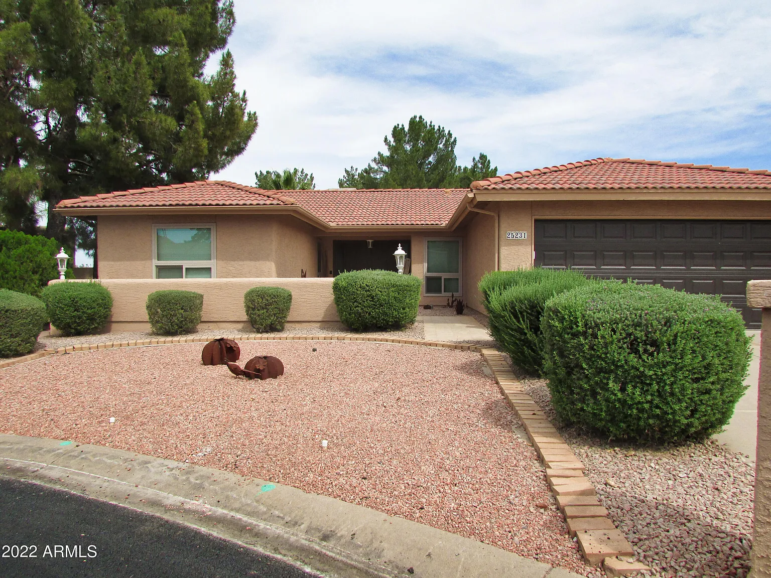 2 bed, 2.0 bath, 1750 sqft, $2,200 — Photo 1