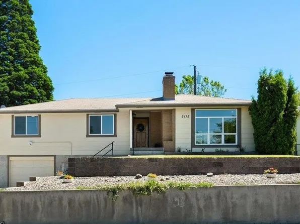 2115 W 8th Pl, Kennewick, WA 99336