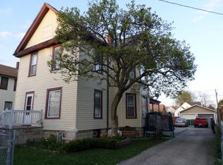 420 Garnsey Ave, Joliet, IL 60432