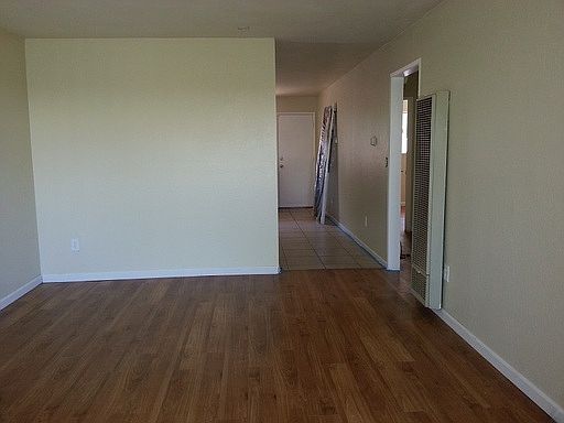 2nd image of 780B S Anza St