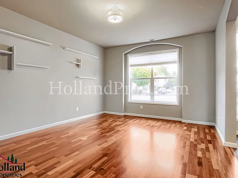 19021 SW York St — Photo 19