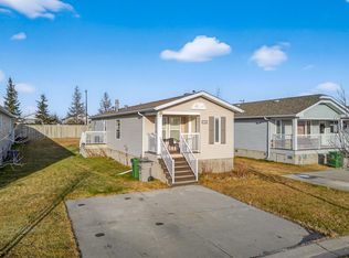 1160 Aspen Dr W, Leduc, AB T9E8R2