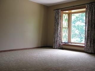 2nd image of 417 Burwood Ave
