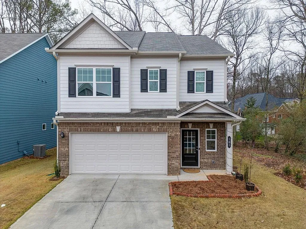 3 bed, 2.5 bath, 2042 sqft, $2,500 — Photo 2