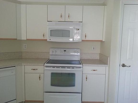 2nd image of 1187 NW 171st Ter