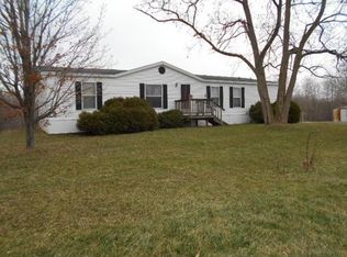 807 Birdsey Rd, Waterloo, NY 13165